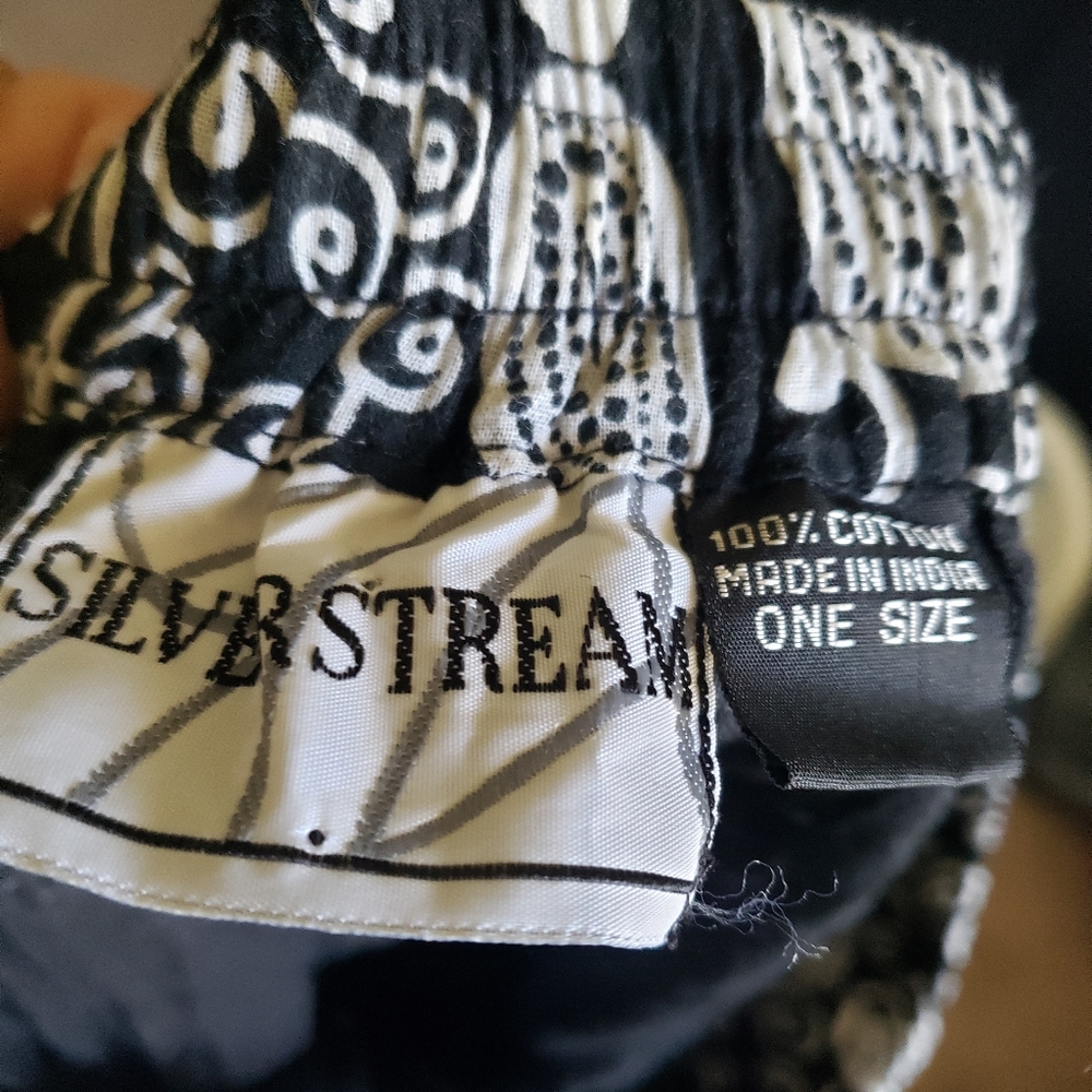 Skirt One Size - Picture 3 of 3